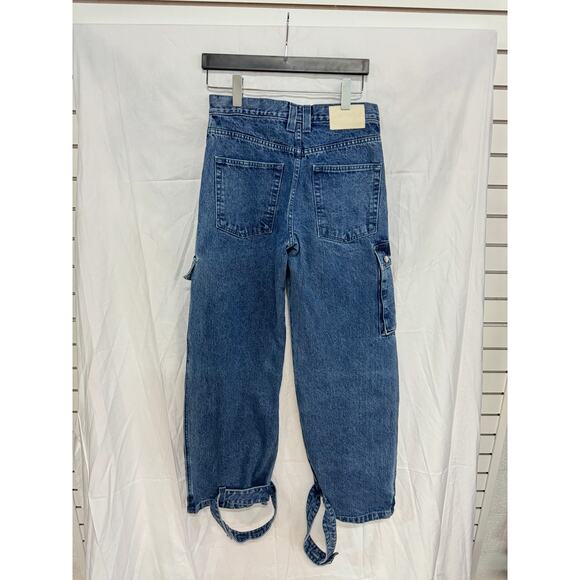 NWT GRLFRND The Lara Low Rise Wide Leg Denim Cargo Jeans Blue Women's size 25 - Picture 4 of 6